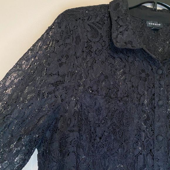 TORRID woman's plus size 2X Madison black lace button up long sleeve top shirt - Picture 6 of 15